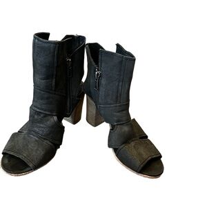 Free people black Effie block heel